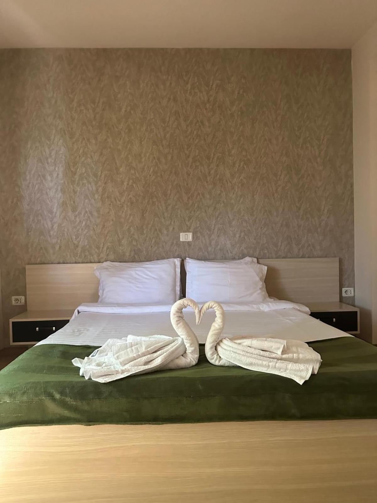 Hotel Davos Deva Luaran gambar