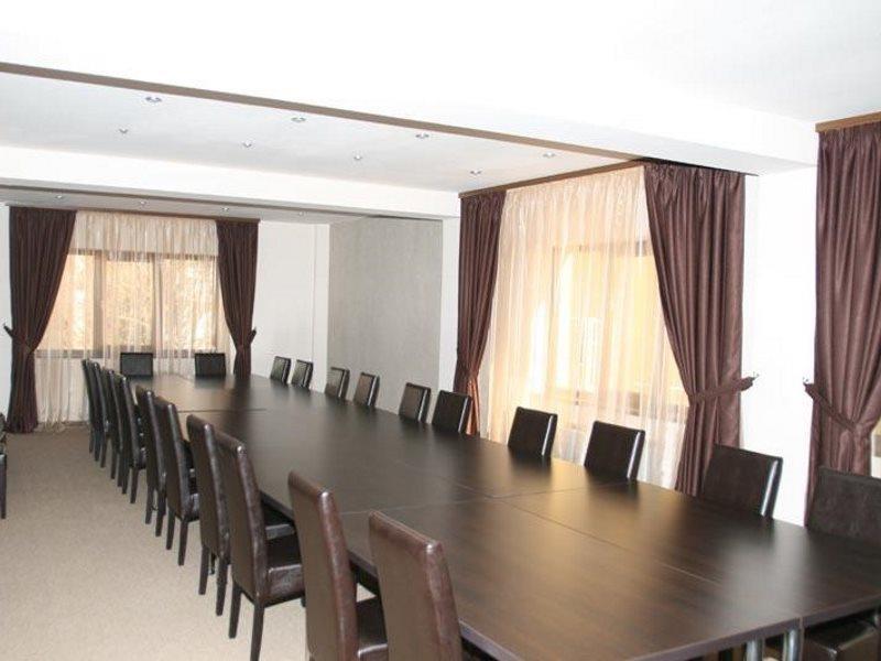 Hotel Davos Deva Luaran gambar